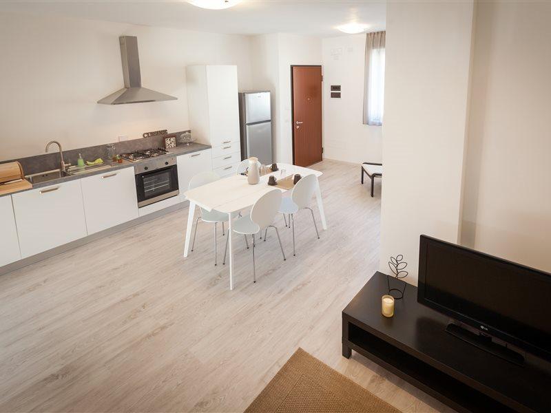 Urban Homy Gorizia Acomodação com café da manhã Exterior foto